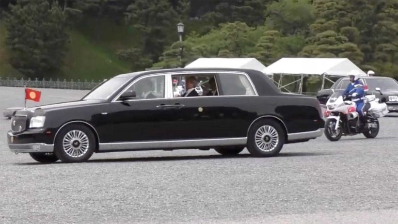 تويوتا سنشري الشكل الخارجي