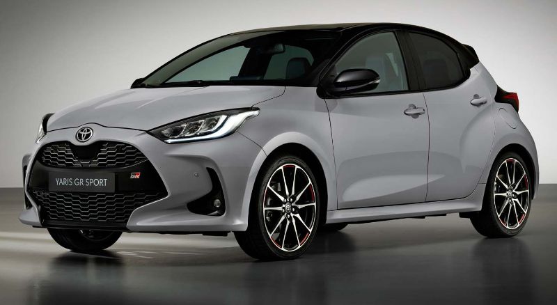 ياريس هاتش باك التصميم الخارجي