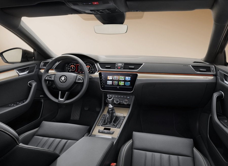 سكودا سوبيرب من الداخل