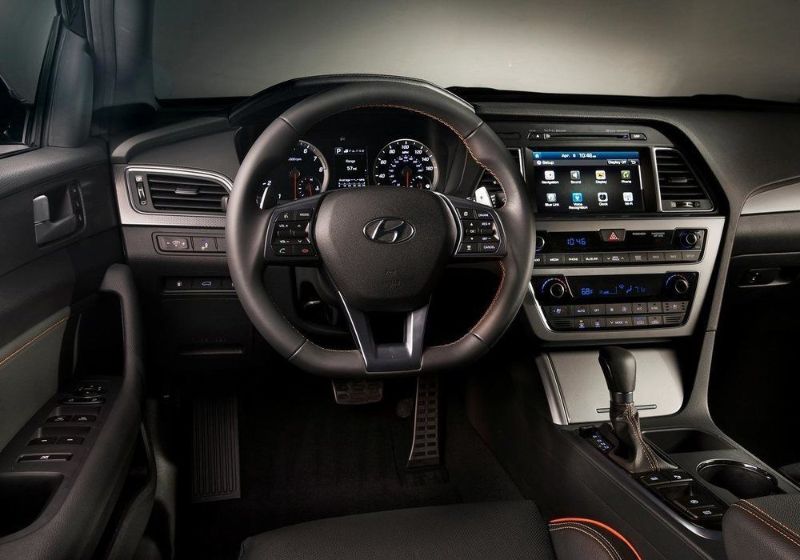 سوناتا 2017 من الداخل