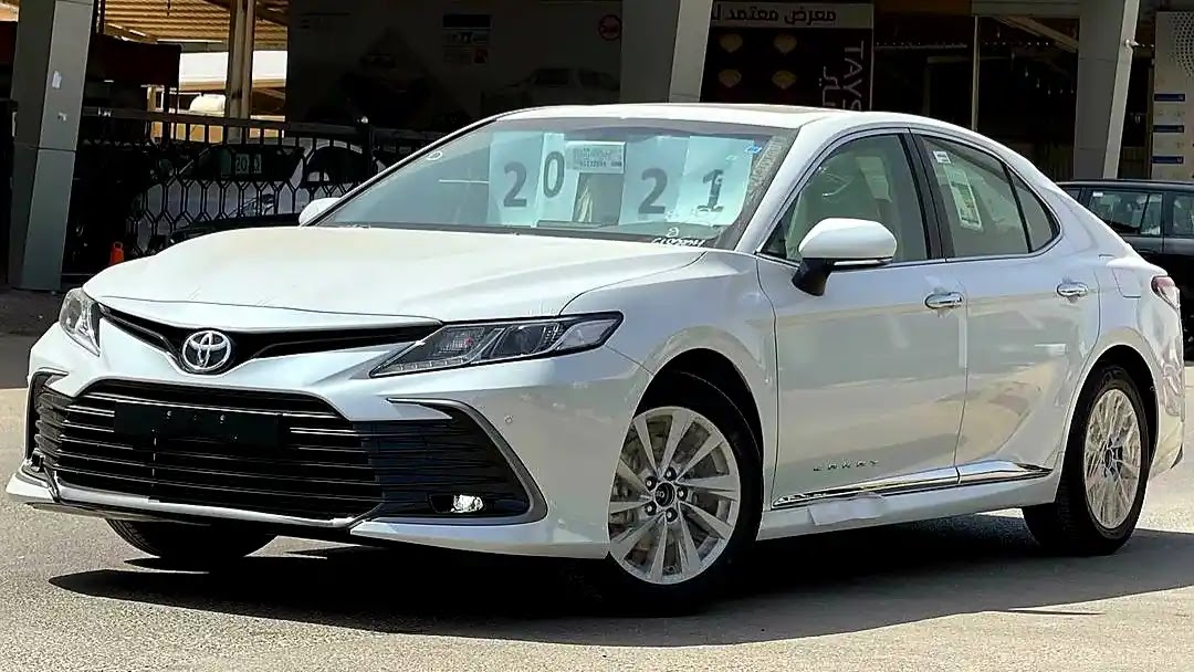 سيارات 2021 كامري