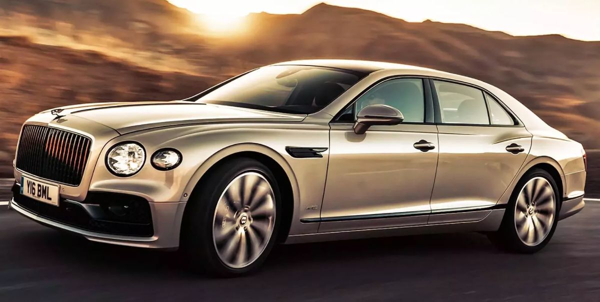 سيارة بنتلي فلاينج سبير 2022