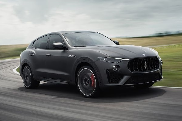 سيارة مازيراتي ليفانتي