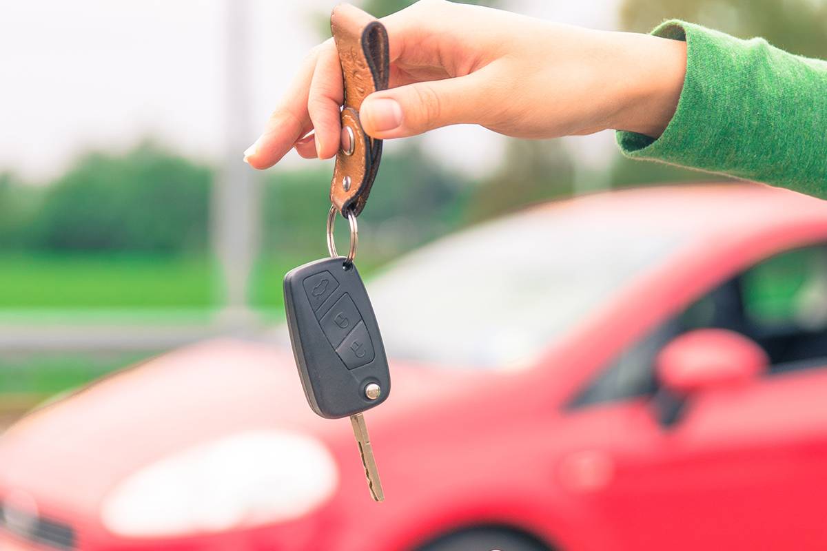 نقل ملكية مركبة