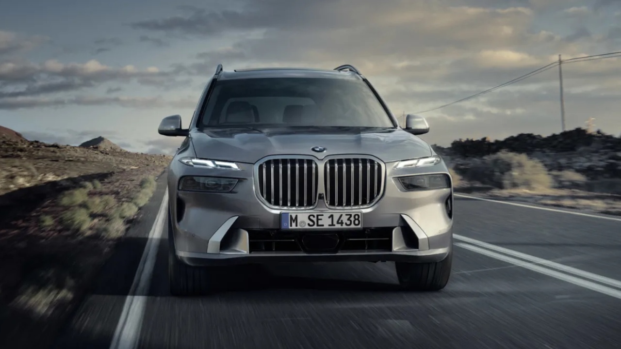 بي ام دبليو اكس 7