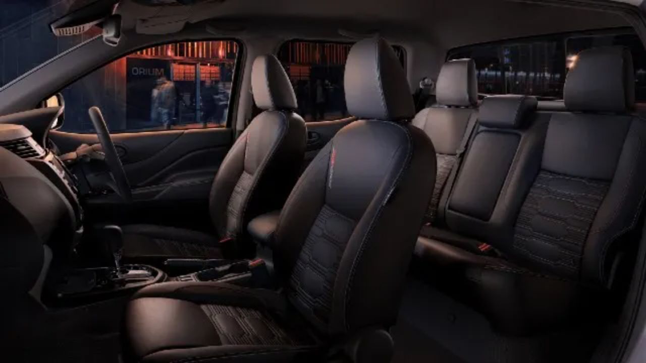 كيف تبدو نافارا 2023 من الداخل