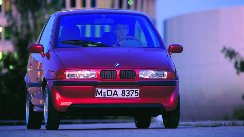 بي أم دبليو