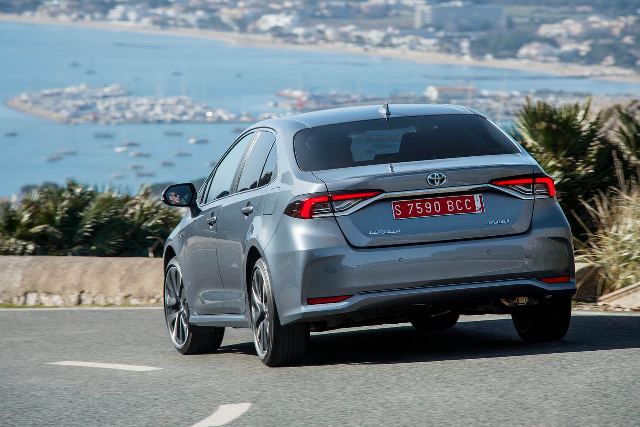  مواصفات تويوتا كورولا 2020 في السعودية وأسعارها