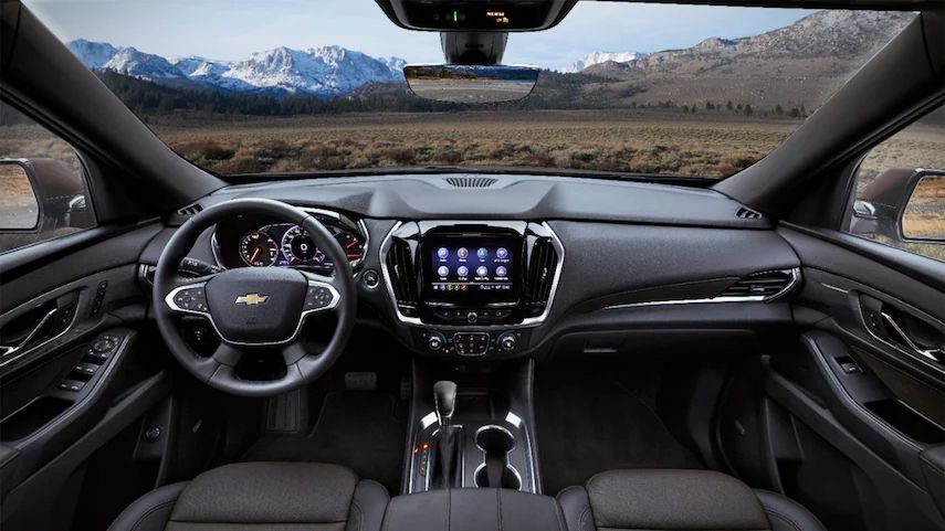 كيف تبدو شيفروليه ترافيرس من الداخل