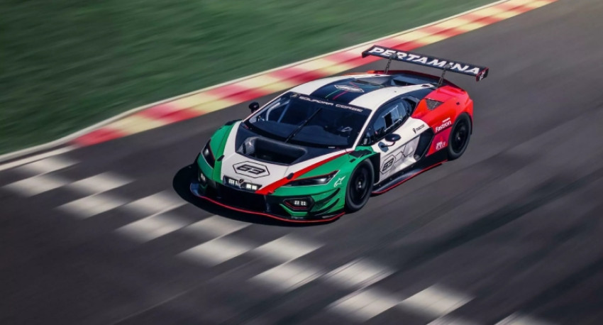 لامبورجيني تكشف عن سيارة السباقات الخارقة تيميراريو GT3