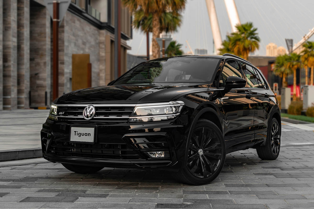 Блэк эдишн. Volkswagen Tiguan 2021 r line Black Style. Volkswagen Tiguan 2021 черный. Tiguan r line 2021 Black Edition. Tiguan r line Black.