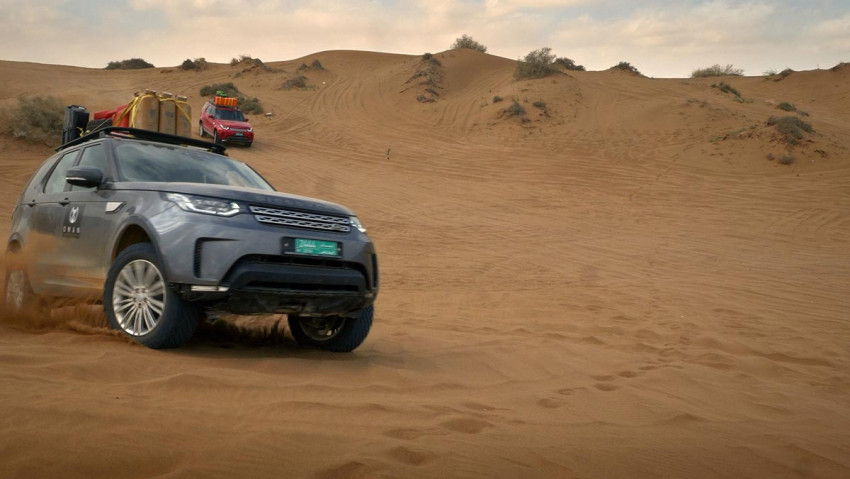LAND ROVER SUPPORTS A JOURNEY OF DISCOVERY (2)