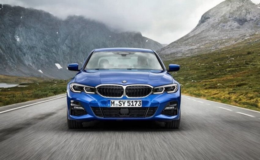 بي ام دبليو الفئة الثالثة