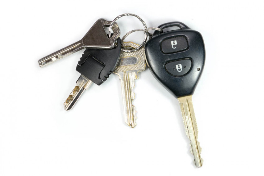 مفاتيح السيارة