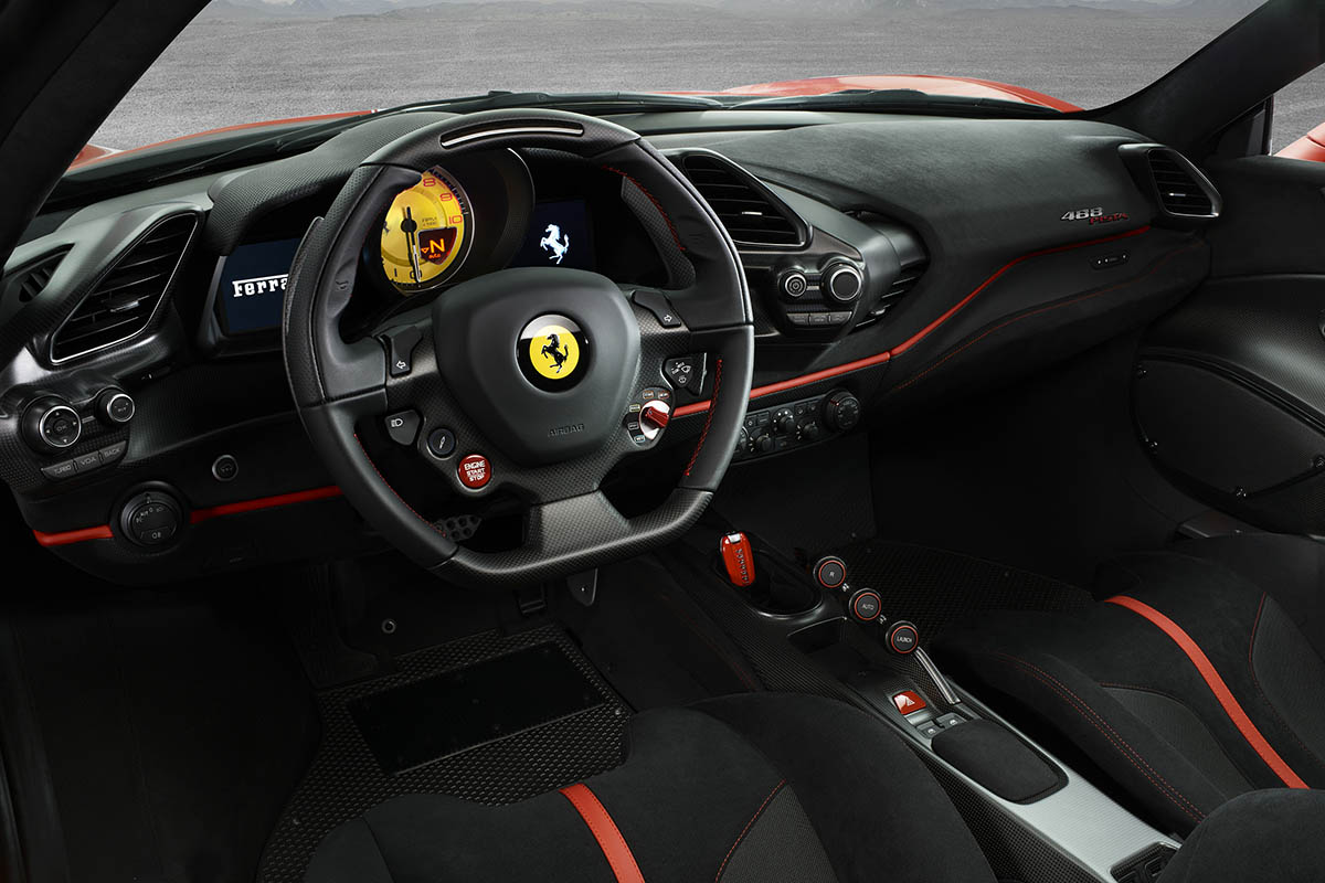 فيراري 488 بيستا