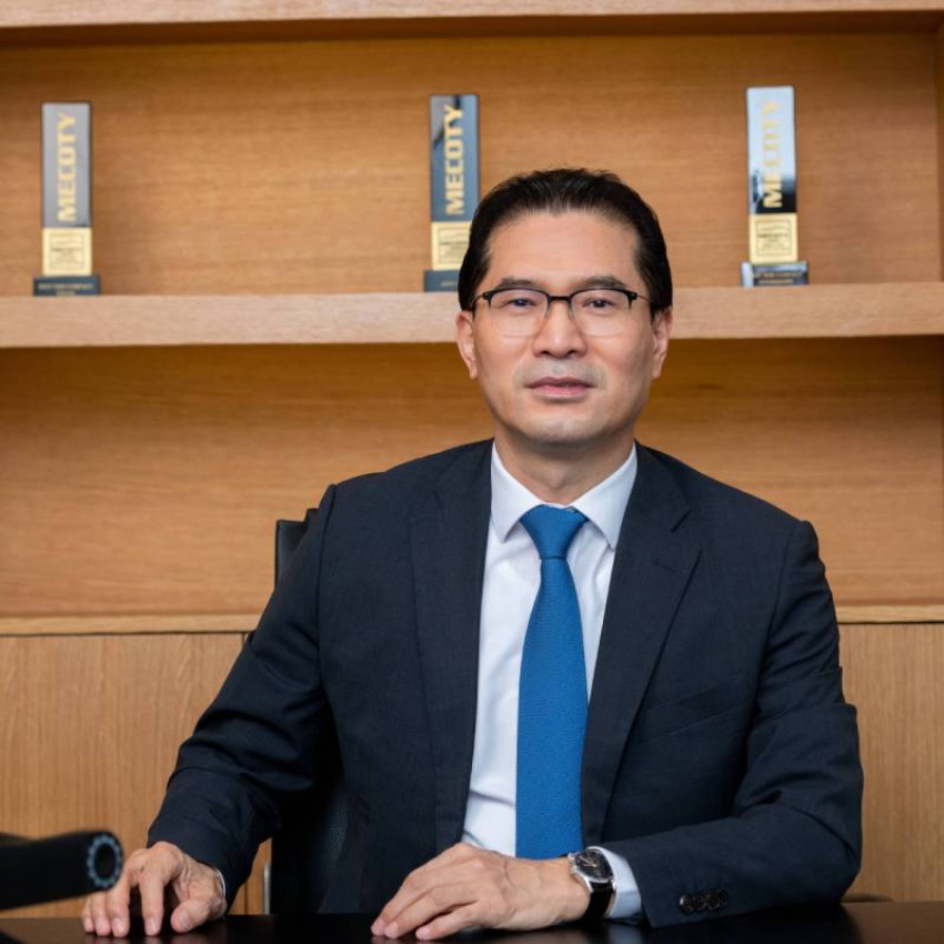 الصورة 1 - توم لي المدير التنفيذي لعمليات إم جي موتور في الشرق الأوسط