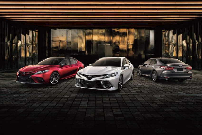 سيارة كامري