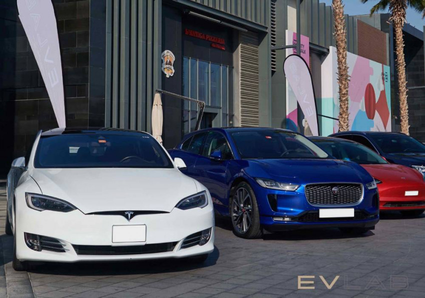 EV LAB يطلق فعالية الأولى من نوعها لعشاق السيارات الكهربائية في الإمارات تحت اسم سيارات وقهوة صورة 1