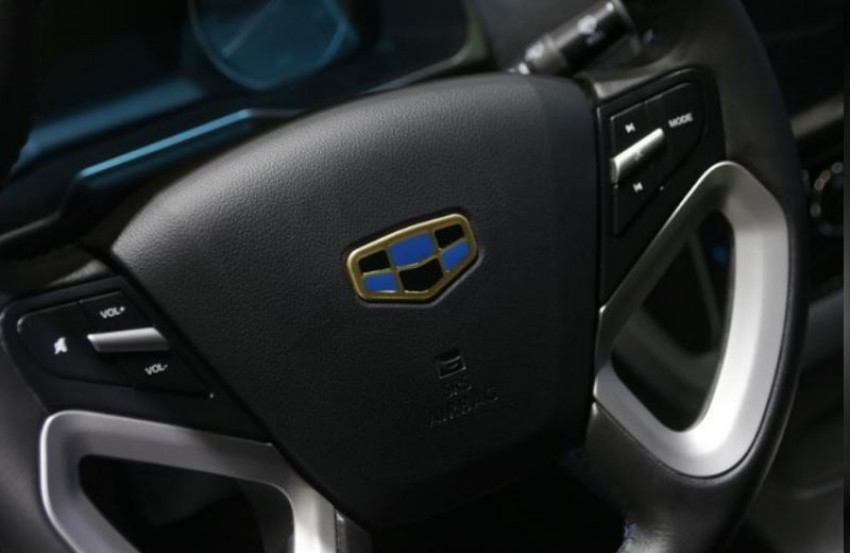 السيارات جيلي