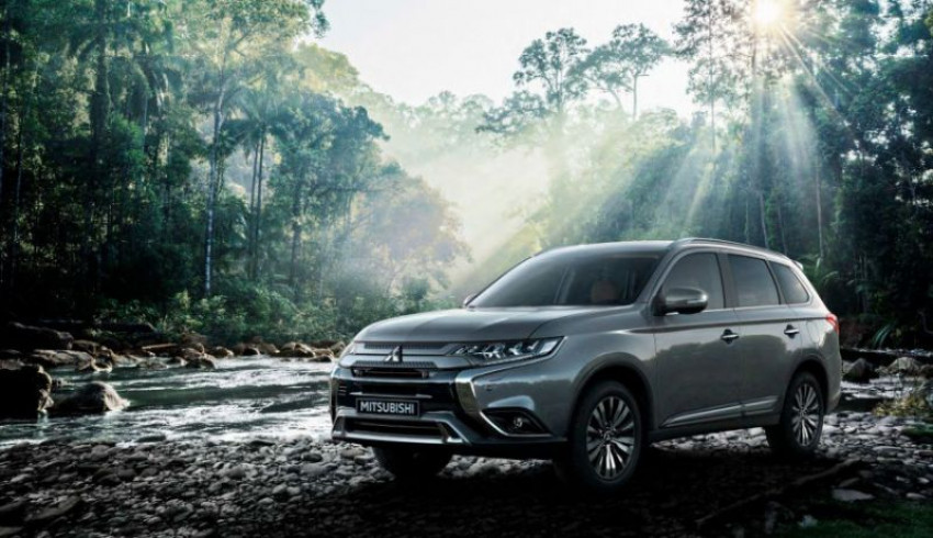 ميتسوبيشي اوتلندر