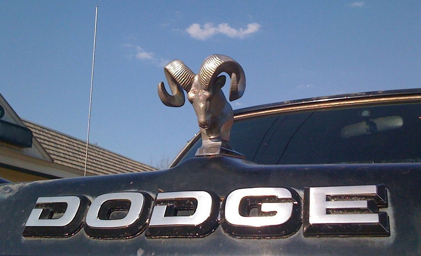 شعار دودج