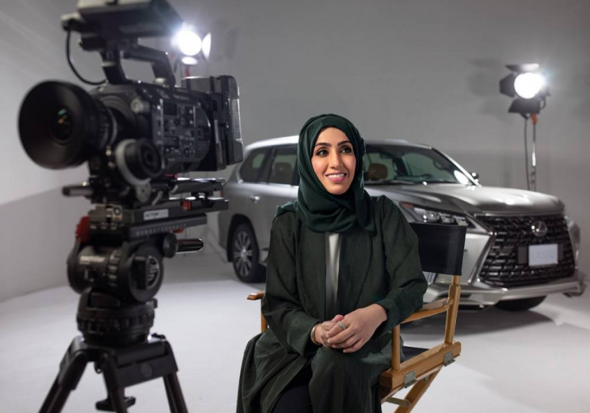 الفطيم لكزس تكشف عن قصة الإماراتية الرائدة في مجال الإخراج السينمائي نهلة الفهد صورة 1