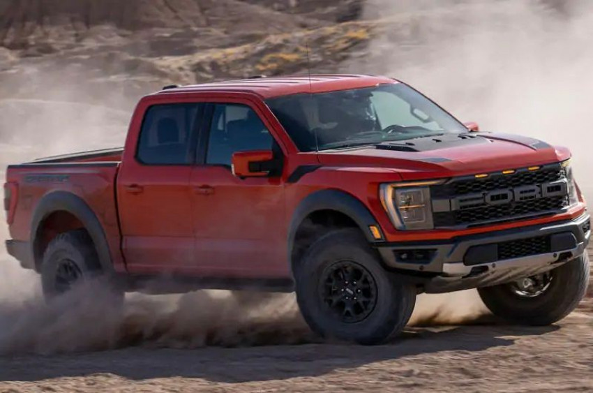 السيارة فورد