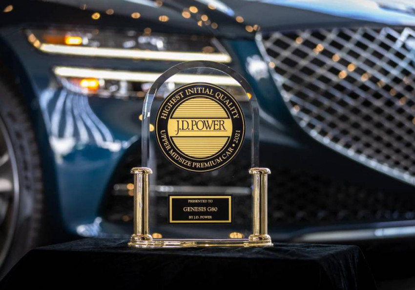 جينيسيس G80 تحصد جائزة افضل سيارة متوسطة الحجم من جي دي باور 2021 صورة 1
