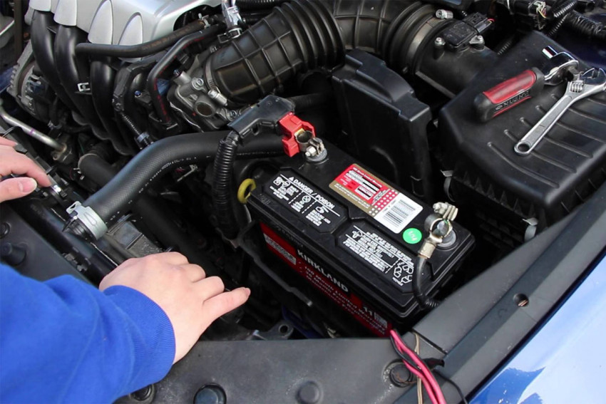 بطاريات سيارات