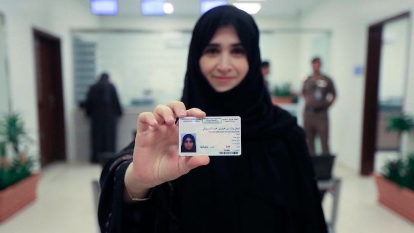 اصدار رخصة قيادة للنساء