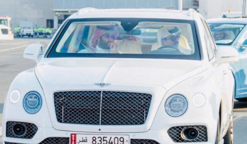 الأمير تميم مع ولي العهد السعودي محمد بن سلمان