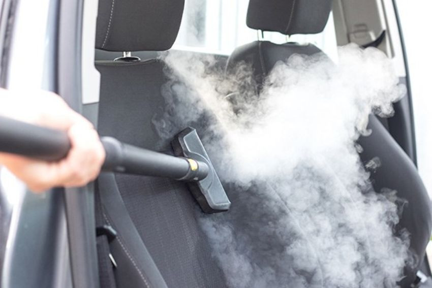 غسيل السيارات بالبخار في المدينة المنورة: كل ما تحتاج لمعرفته - تأثير الأوساخ والشوائب على السيارة