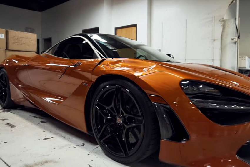 حادث ماكلارين 720 أس  