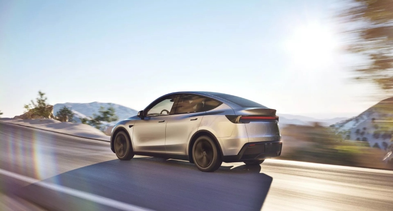 انخفاض مبيعات تسلا خارجي