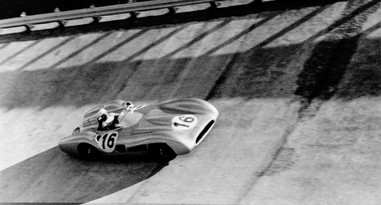 مرسيدس اسطورية تاريخ 