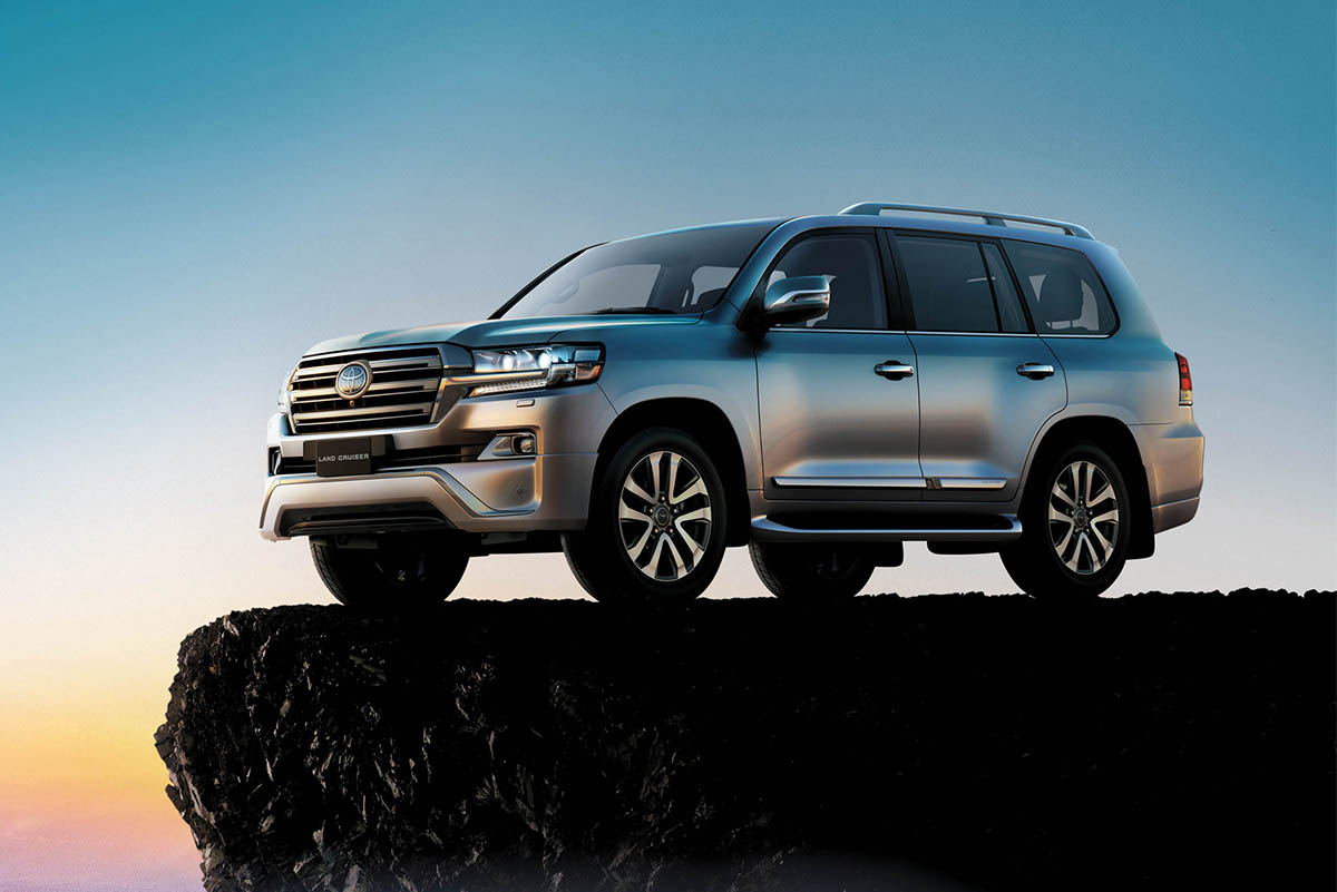 Toyota land cruiser 7. Тойота ленд Крузер 200 дизель в Казахстане.