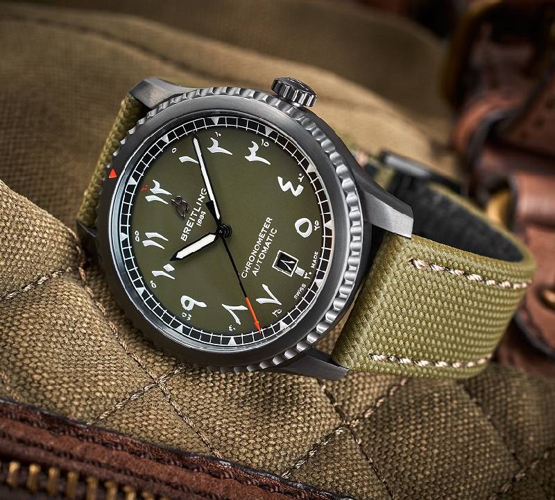 بريتلينغ أفياتر 8 أوتوماتيك 41