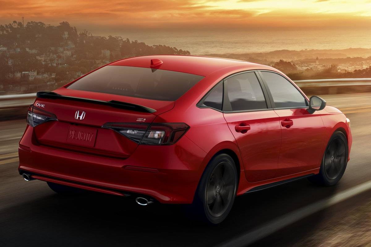 هوندا سيفيك أس آي 2025