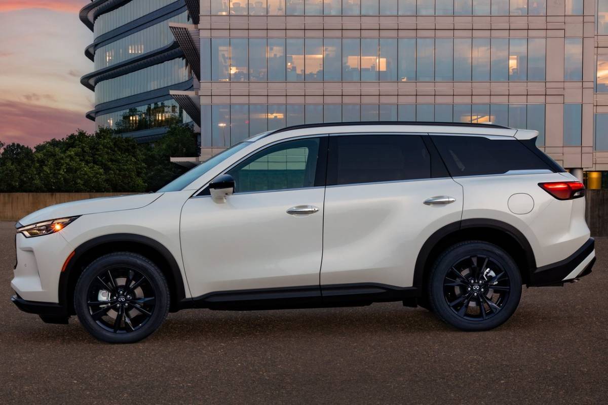 إنفينيتي كيو اكس 60 بلاكس ايديشن 2025