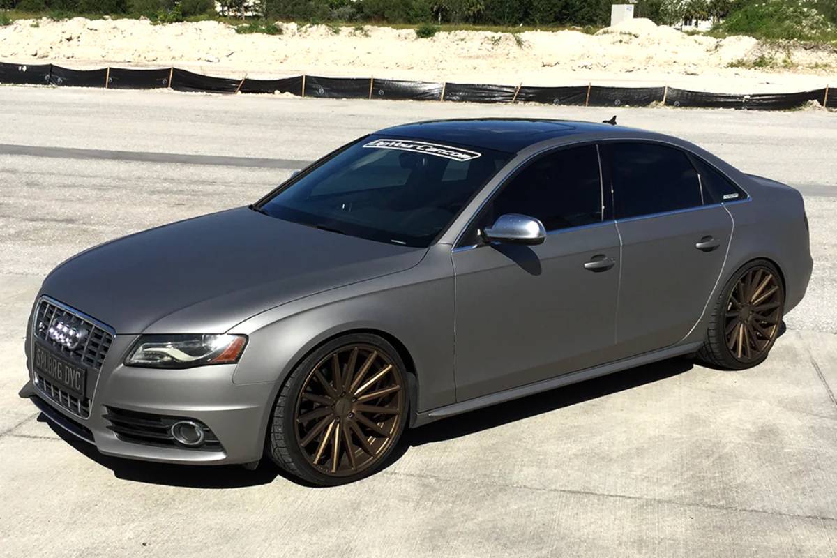 لوان السيارات