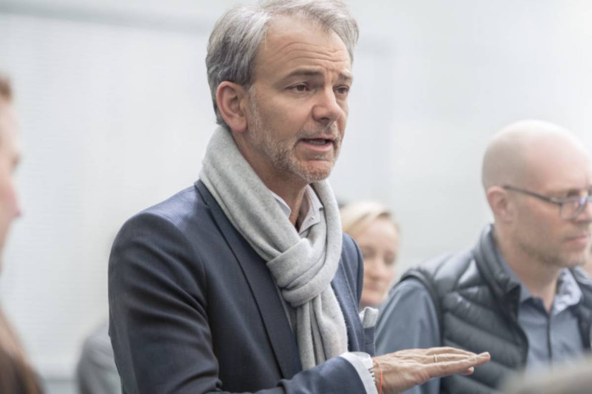 أدريان فان هويدونك