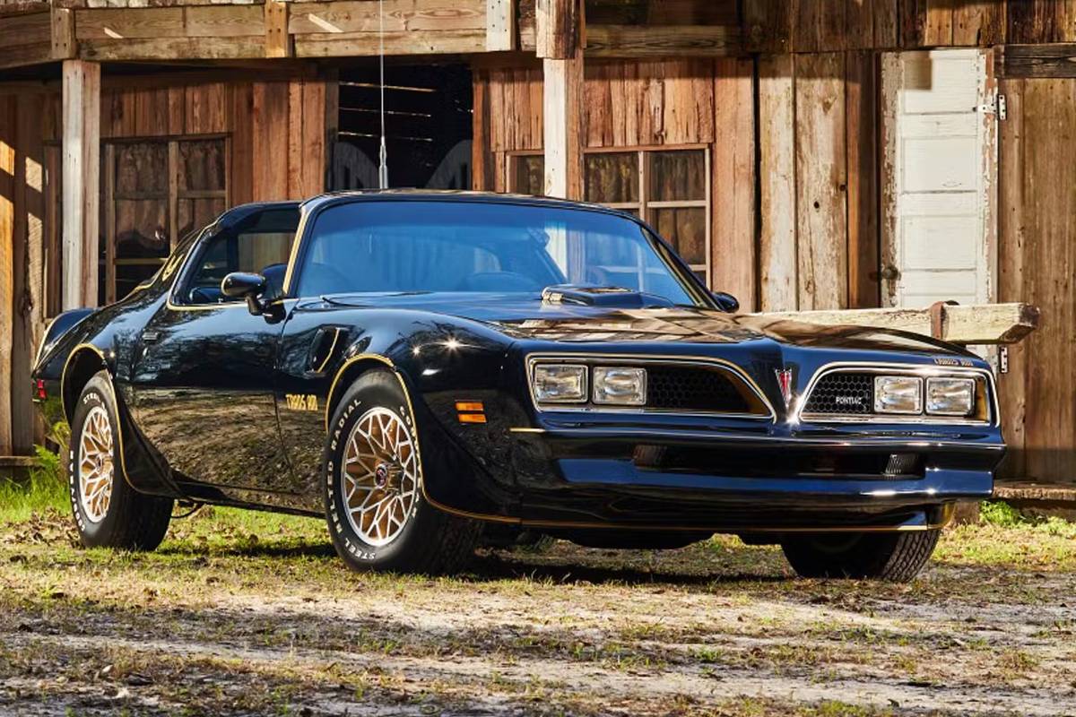 سيارات بونتياك