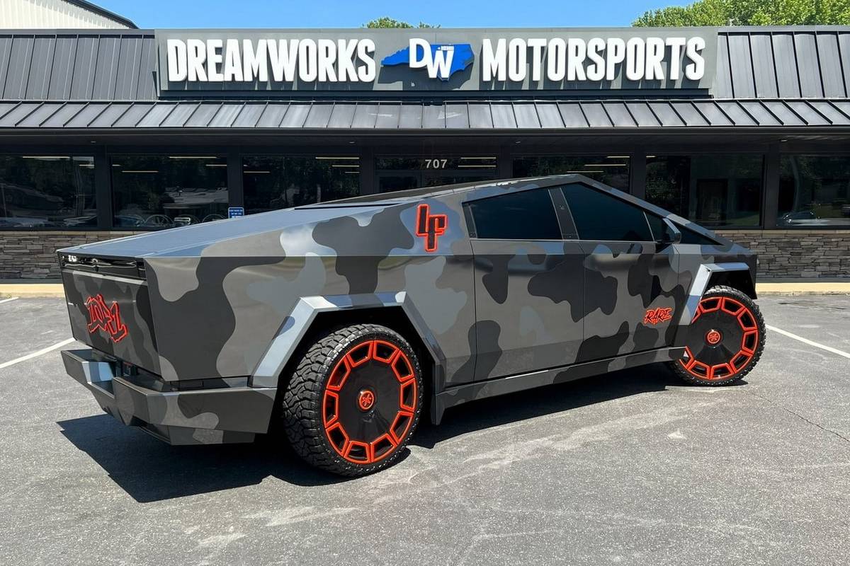 تسلا سايبر تراك