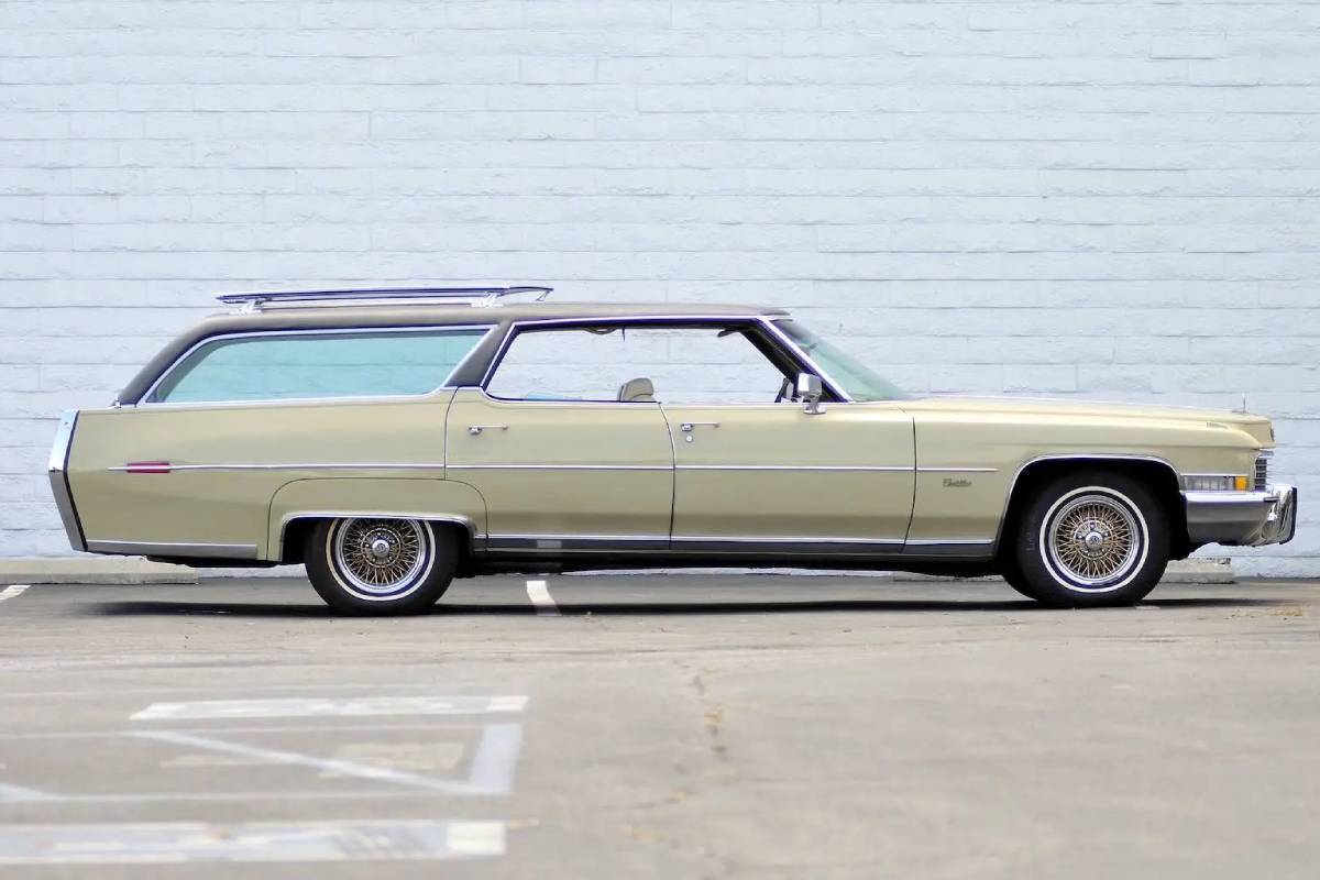 سيارات الفيس بريسلي