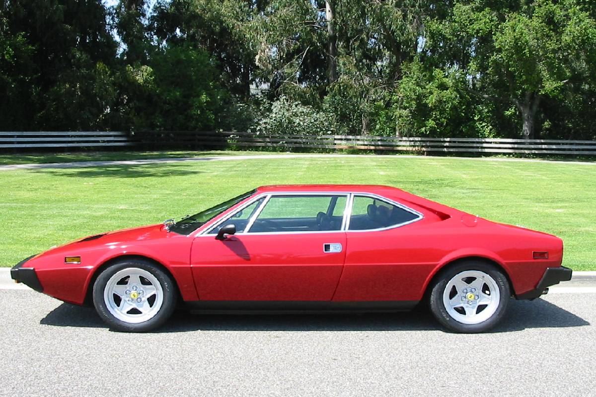 سيارات الفيس بريسلي