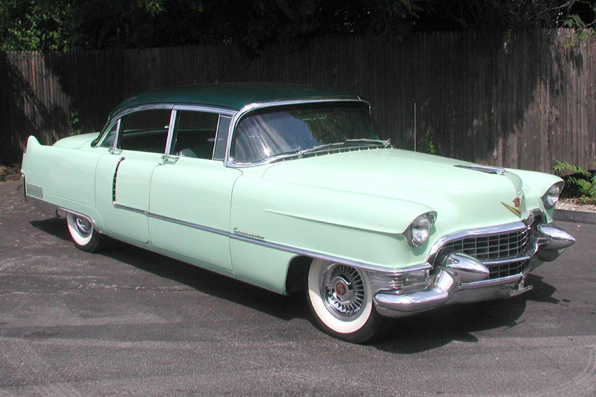 سيارات الفيس بريسلي