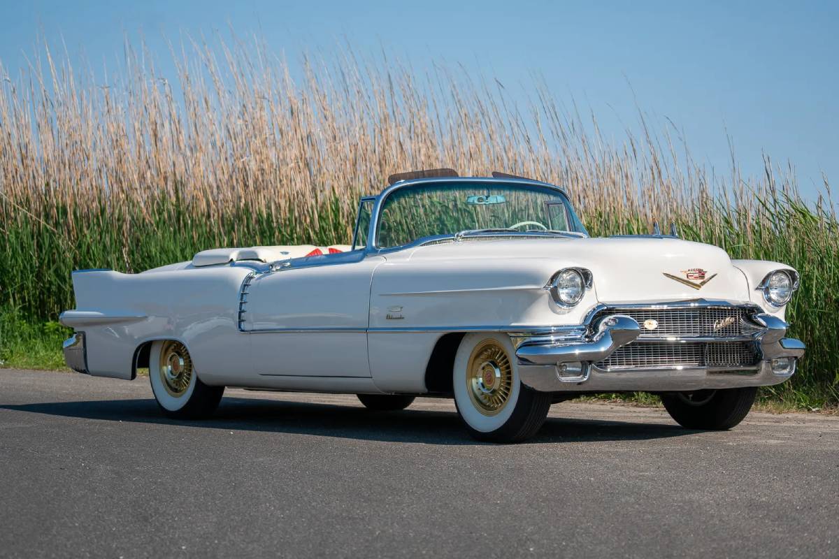 سيارات الفيس بريسلي