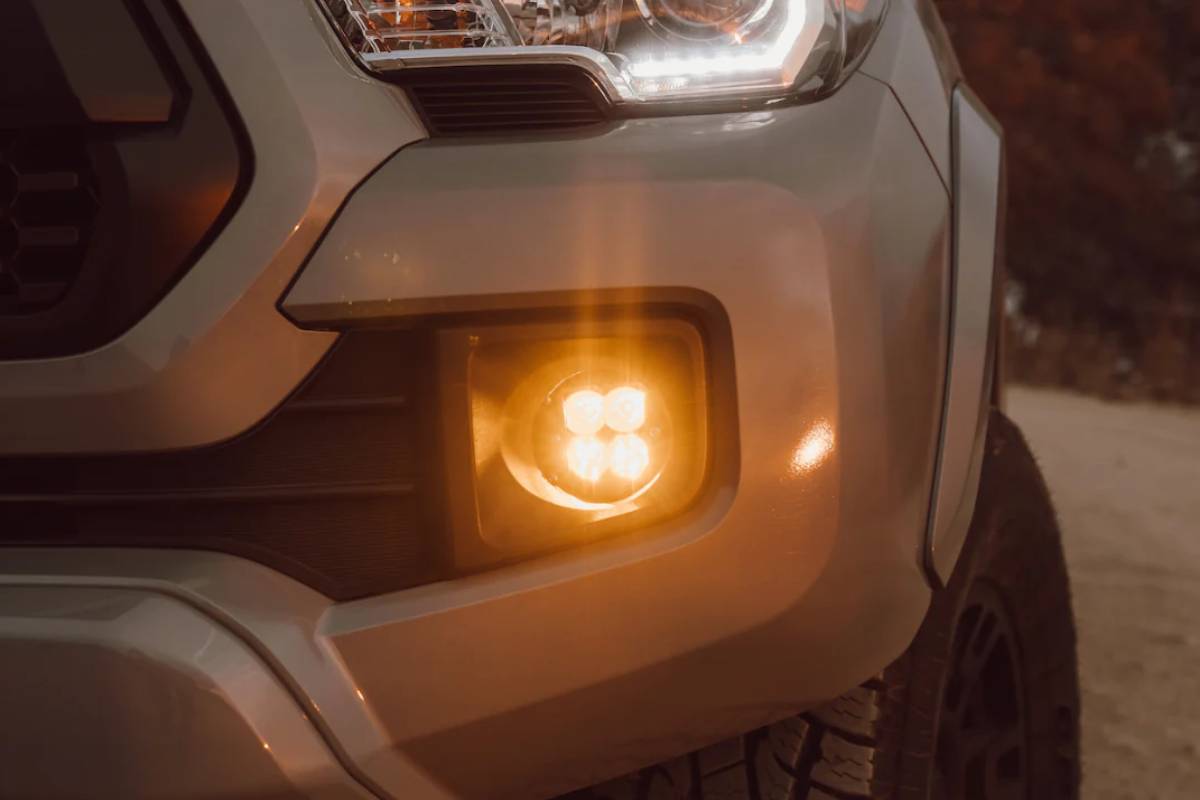 كشافات الضباب