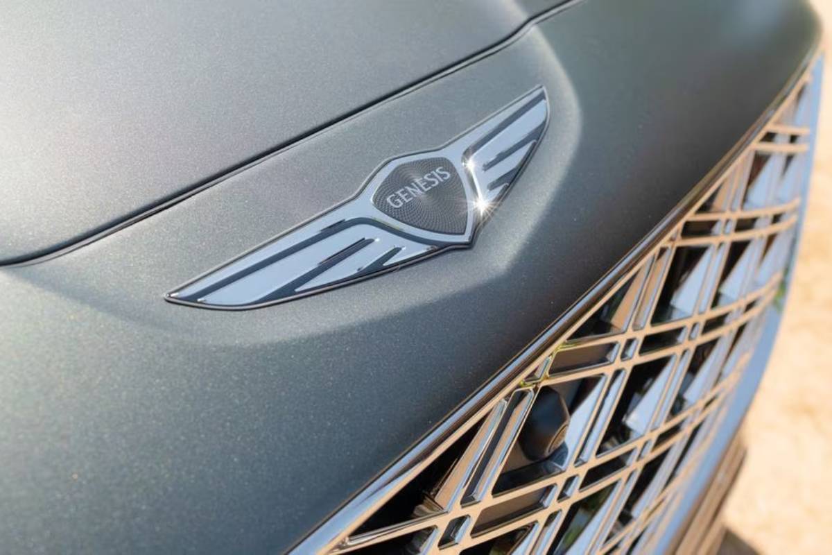 جينيسيس جي في 80 2025