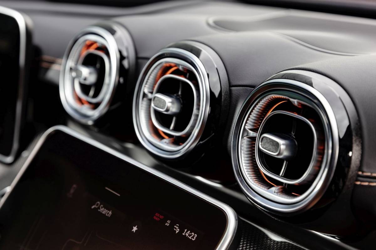 مرسيدس بنز الفئة اف 2026